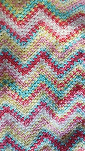 Ravelry: 9kinds' Tutti frutti moss stitch ripple Moss Stitch Ripple Crochet, Temp Blanket, Moss Stitch Crochet, Crochet Quilts, Crochet Moss, Workshop Inspiration, Crochet Throws, Crochet Ripple Pattern, Crocheted Scarves