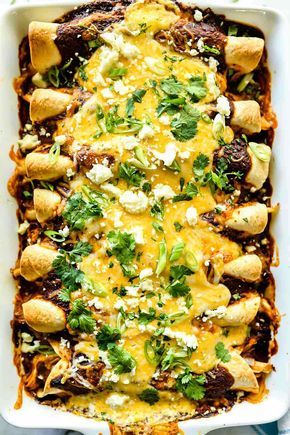 Beyond Easy Chicken Mole Enchiladas Mole Enchiladas Recipe, Chicken Mole Enchiladas, Mole Enchiladas, Chicken Mole, Mole Sauce, Thanksgiving Dinner Recipes, Healthy Chicken Dinner, Mexican Dinner, Foodie Crush