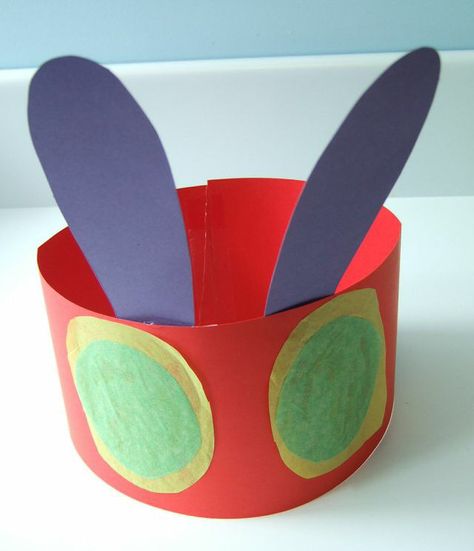 The Very Hungry Caterpillar headband Caterpillar Craft Preschool, Caterpillar Preschool, Eric Carle Classroom, Caterpillar Hats, Adorable Crafts, Eric Carle Activities, The Very Hungry Caterpillar Activities, Hungry Caterpillar Craft, Hungry Caterpillar Activities