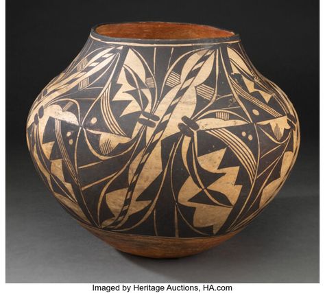 An Acoma Polychrome Jar... American Indian Art Pottery | Lot #70096 | Heritage Auctions Acoma Pottery, Native American Art Pottery, Indian Ceramics, Native American Vase, Ancient Pottery American Indians, Acoma Pueblo Pottery, Navajo Pottery Vase, Ethnographic Art, American Indian Pottery