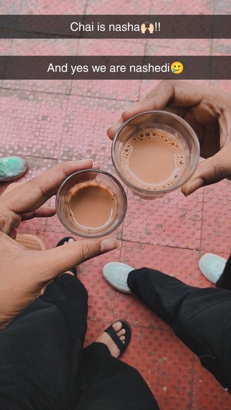 Random snap idea 💡 Chai Snap, Study Snaps, Crafts Butterfly, Creative Snaps For Snapchat, Describe Feelings, Chai Quotes, Foodie Pics, Funny Snapchat Pictures, Funny Snaps