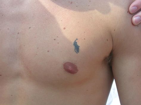 True La Tattoo, Polo Horse, Horse Tattoo, Skin Art, Chest Tattoo, Tattoo On, Tattoos And Piercings, Paw Print Tattoo, I Tattoo