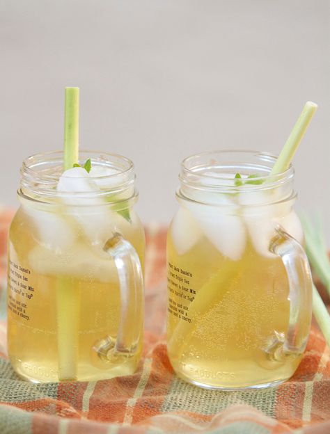 Lemongrass Soda1 (1) Lemongrass Drink, Uric Acid, I Love Love, Agave Syrup, Club Soda, Sparkling Water, Lemon Grass, Fun Drinks, Love Love