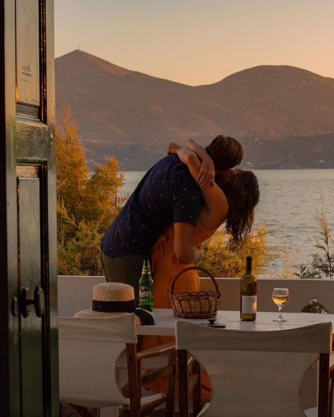 Andrea Forero on Instagram: “Looking out into the deep blue with glowing golden tones. Preparing for another sunset dinner al fresco. It’s the day before the last.…” European Couple Aesthetic, European Couple, Seasons Of Love, Love Shoot, Silent Love, Sunset Dinner, European Aesthetic, The Love Club, Beach Reading