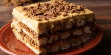 Best Pumpkin Tiramisu Recipes | The Pioneer Woman | Food Network Canada Pumpkin Tiramisu, Tiramisu Recipe, Pioneer Woman Recipes, Ginger Snap Cookies, Ree Drummond, Köstliche Desserts, The Pioneer Woman, Piece Of Cake, Rachael Ray