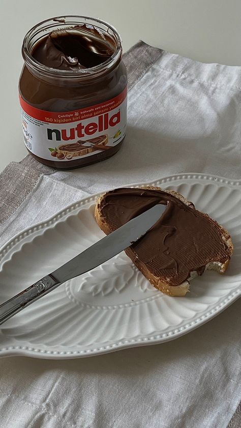 #nutella Nutella Snap, Aesthetic Nutella, Nutella Aesthetic, Nutella Toast, Culture Fair, Nutella Peanut Butter, Hannah Core, Nutella Go, Peanut Butter Nutella