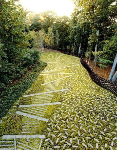 Paving Pattern, Modern Landscape Design, Moss Garden, Landscape Architecture Design, Garden Architecture, Garden Pathway, Kew Gardens, Modern Landscaping, Urban Planning