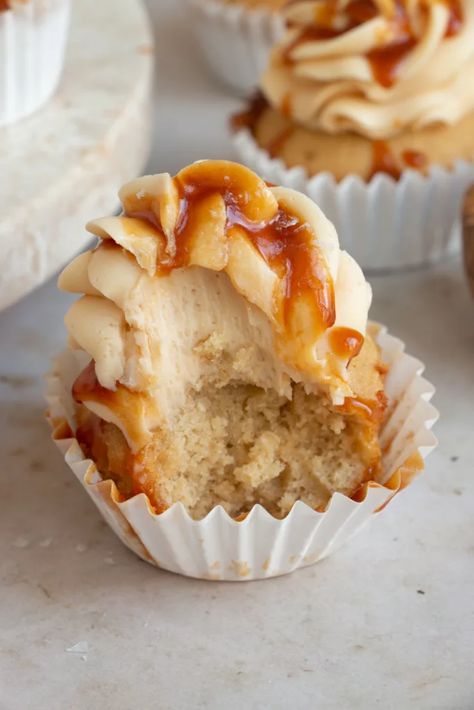 Easy Salted Caramel Cupcakes From Scratch Vanilla Salted Caramel Cupcakes, Homemade Caramel Syrup, Cupcakes With Caramel, Easy Salted Caramel, Caramel Buttercream Frosting, Moist Vanilla Cupcakes, Cupcakes From Scratch, Salted Caramel Recipes, Salted Caramel Frosting