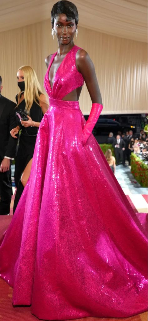 Anok Yai, Met Gala Red Carpet, Festival 2023, International Festival, Golden Globes, Cannes Film Festival, Red Carpet Looks, Dress Pink, Cannes