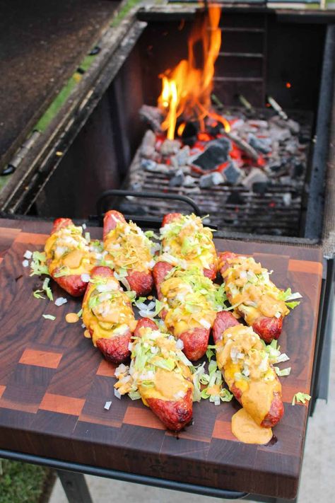 Big Mac Sausage Popper Boats - Over The Fire Cooking Brat Sausage, Jalapeno Relish, Jalapeno Popper Dip, Cheesy Appetizer, Burger Seasoning, Fire Food, Bbq Seasoning, Beef Casserole Recipes, Campfire Food