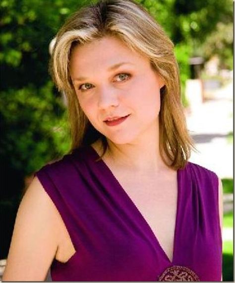 Ariana Richards. Ariana Richards, Lucky Ladies, Child Actresses, Oscar Winners, Family Movies, Portrait Artist, Jurassic Park, Celebrity Pictures, Summer Camp