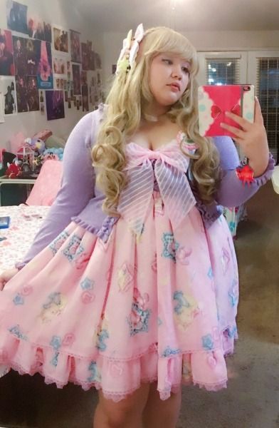 Plus Size Pastel Goth, Kawaii Plus Size, Plus Size Kawaii Fashion, Fairy Kei Fashion, Kawaii Outfit Ideas, Plus Size Kawaii, Maid Girl, Outfit Selfie, Kei Fashion