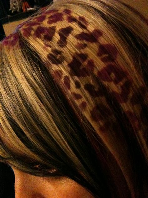 Hair Stencil, Halloweenský Makeup, Hair Pattern, Hair Stenciling, Hair Print, Leopard Print Hair, Leopard Hair, Hair Patterns, Stencil Design