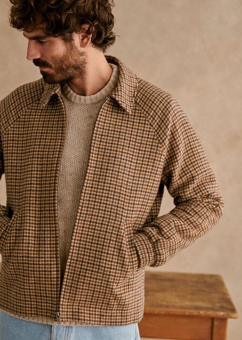 Howson Jacket - Beige Houndstooth - Recycled wool - Sézane Beige Outfit Men, Beige Jacket Outfit, Simply Fashion, Denim Suit, Beige Outfit, Jacket Beige, Houndstooth Jacket, Beige Jacket, Polo Sweatshirt