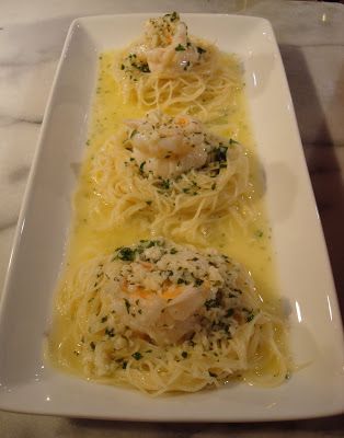 Taste With The Eyes: Scampi con Capelli d'Angelo Pasta Nests, Shrimp Dinner, Yummy Seafood, White Wine Sauce, Garlic Butter Sauce, Large Shrimp, D Angelo, Shrimp Dishes, Seafood Pasta