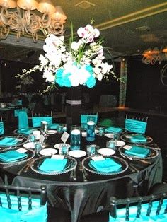 Teal Wedding Reception, Teal Wedding Decorations, Hall Deco, Turquoise Wedding Decorations, Wedding Peacock, Silver Wedding Decorations, Black Wedding Decorations, 2023 Party, Tiffany Blue Wedding