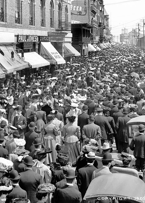 Easter Parade, Boardwalk, Atlantic City, 1905 Atlantic City Boardwalk, Rare Historical Photos, Easter Parade, Jersey Girl, History Pictures, Gilded Age, Vintage New York, Atlantic City, Historical Pictures