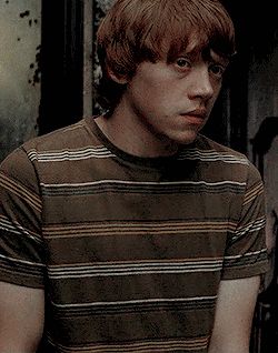 Hot Ron Weasley, Ron Weasley Outfits, Ron Weasley Actor, Ron Weasley Quidditch, Ron Weasley Funny, Ron Weasley Costume, Ron Weasley Gif, Ron Weasley Imagines, Ron Weasley Fan Art