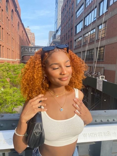 Natural Ginger Black Women, Orange Dyed Hair Black Women, Ginger Hair Black Women Curls, Ginger Hair And Black Eyebrows, Honey Blonde Ginger Hair Black Women, Black Ginger Woman, Ginger Black Women Hair, Ginger Hair Fits, Ginger On Light Skin Black Women