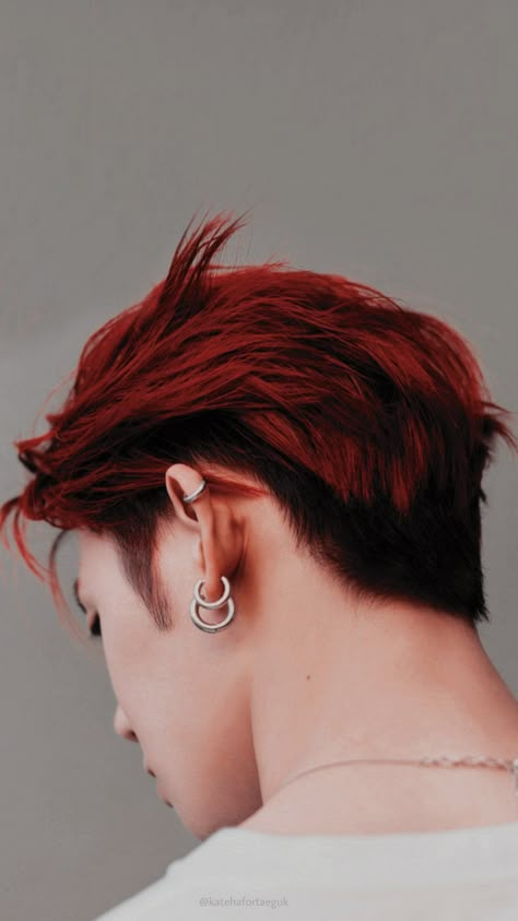 Red Hair Color For Men, Dyed Tips Short Hair Men, Short Red Hair Men, Male Colored Hair, Male Hair Color Ideas For Men, Kpop Boy Haircut, Yeonjun Red Hair, Male Red Hair, Red Hair Boy