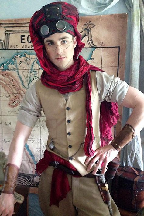 Steampunk Archeologist, Pulp Fiction Covers, Steampunk Engineer, Steampunk Costumes, Steampunk Man, Mummy Costume, Steampunk Stuff, Steampunk Men, Steampunk Couture