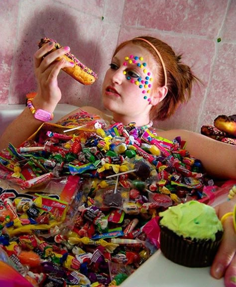 The sweetest bath ever taken #weird photograph Candy Photoshoot, Weird Photography, Art Alevel, Candy Girl, 7 Deadly Sins, A Level Art, Gcse Art, Creative Portraits, Candy Shop