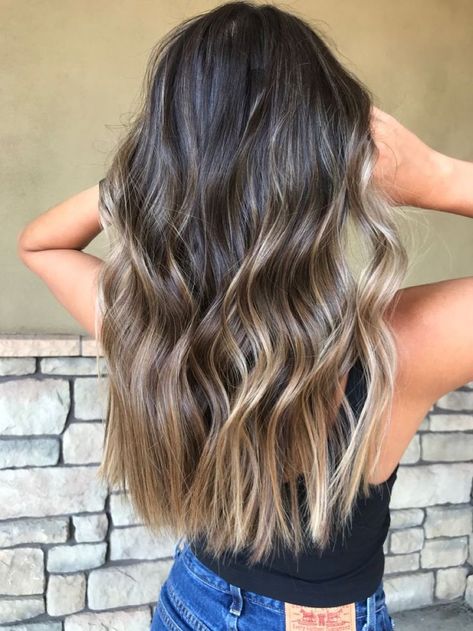 High Light Ideas For Brunettes, Highlights Brown Hair Not At Root, Natural Balayage On Dark Brown Hair, Long Brunette Hair Balayage Straight, Brunette Foilyage Hair, Dark Brunette Hair With Blonde Balayage, Subtle Changes For Brunettes, Burnett Baylage Blonde, Bolyoge Hair Balayage Dark Brown To Blonde