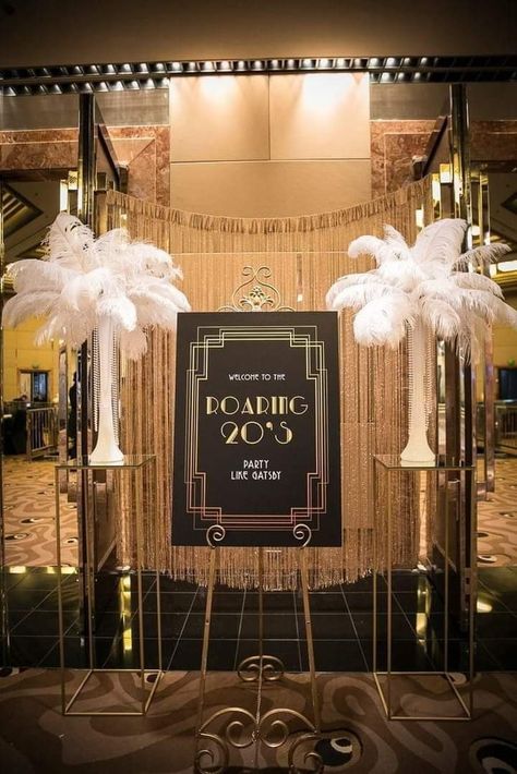 Corporate Holiday Party Themes, Prom Committee, Roaring 20s Birthday Party, Roaring 20s Birthday, Great Gatsby Prom, Gatsby Birthday Party, Gatsby Gala, Prom Planning, Gatsby Party Decorations