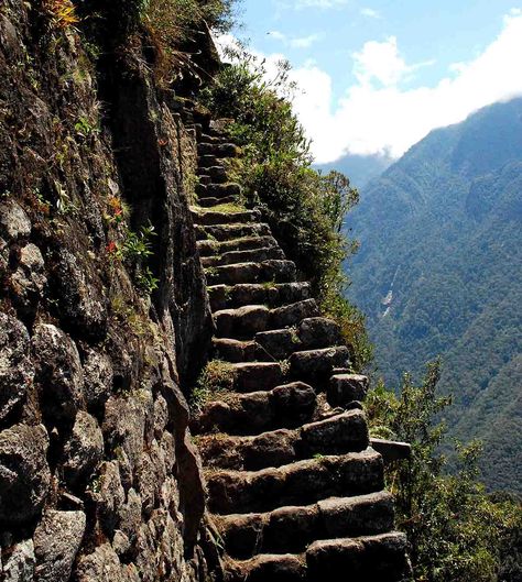 Hiking Peru, Huayna Picchu, Ecuador Travel, Inca Empire, Inca Trails, Peru Travel, Galapagos Islands, Machu Picchu, Places Around The World