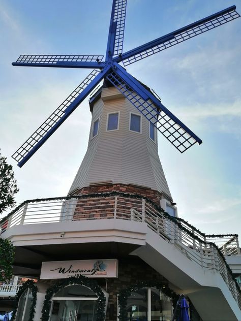 Acienda Designer Outlet Mall Silang, Cavite Outlet Mall, Designer Outlet, Eiffel Tower, Tower, Building, Travel, Design