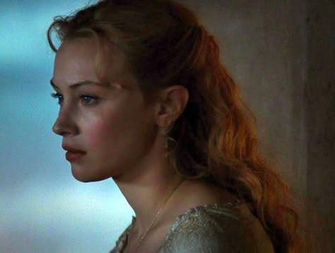 Alan Menken, Dracula Untold, Sarah Gadon, House Of Black, House Targaryen, Princess Aesthetic, Marauders Era, Historical Dresses, Song Of Ice And Fire