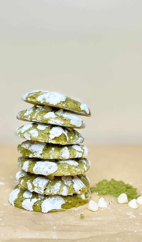 Matcha Crinkle Cookies - Maplewood Road Matcha Crinkle Cookies, Green Cookies, Matcha Baking, Green Tea Cookies, Matcha Green Tea Recipes, Green Tea Recipes, Matcha Smoothie, Matcha Recipe, Crinkle Top