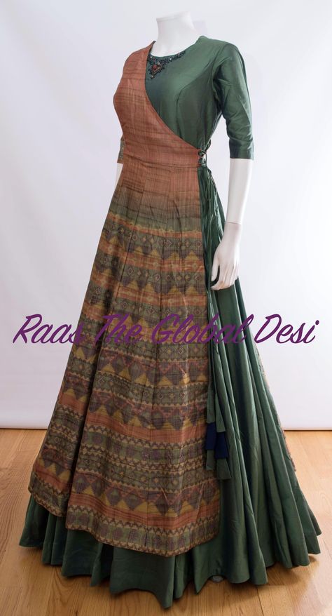 Saree Dresses Ideas Indian, Saree Dress Indian Kurti, Designer Dresses From Old Sarees, Long Gown Design, Designer Gown, Long Gown Dress, Long Dress Design, Batik Fashion, Indian Gowns Dresses