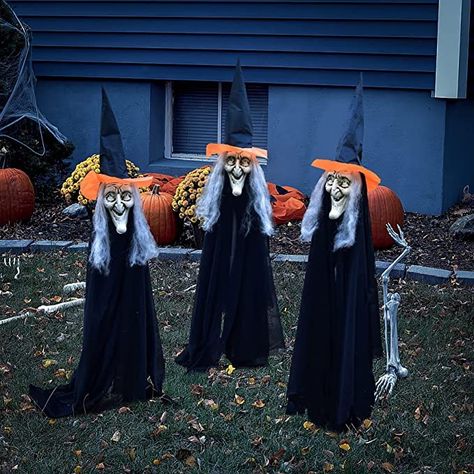 Outdoor Halloween Witch, Graveyard Garden, Witches Decor, Halloween Lawn Decorations, Witch Decorations, Scary Decor, Halloween Lawn, Halloween Witch Decorations, Scary Decorations