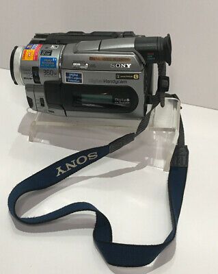 Sony Hi8 Camcorder, Cool Cameras, 90s Camcorder, Cam Corder, Camcorder Aesthetic, Vintage Camcorder, Old Electronics, Digital Camcorder, Camcorder Video