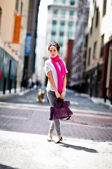 Love the pop of pink. Pink Scarf Outfit, Hot Pink Scarf, Bright Scarf, Wendy's Lookbook, Scarf Bag, Pink Pullover Sweater, Scarf Outfit, Pink Scarf, Pink Scarves