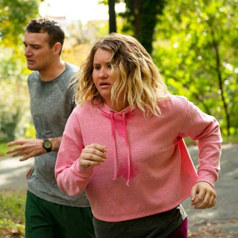 Brittany Runs a Marathon Is a Conflicted Go-for-It Movie Brittany Runs A Marathon, Jillian Bell, New York Marathon, Running Partner, Light Film, Marathon Running, Love Movie, Saturday Night Live, Fun Comics