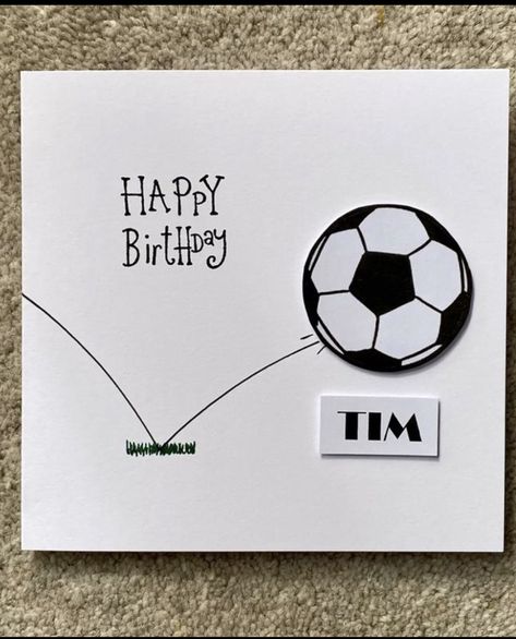 Birthday Card Football, Birthday Cards For Brother, Soccer Cards, Happy Birthday Art, Birthday Card Drawing, Soccer Birthday, Simple Birthday Cards, Homemade Birthday Cards, Easy Birthday