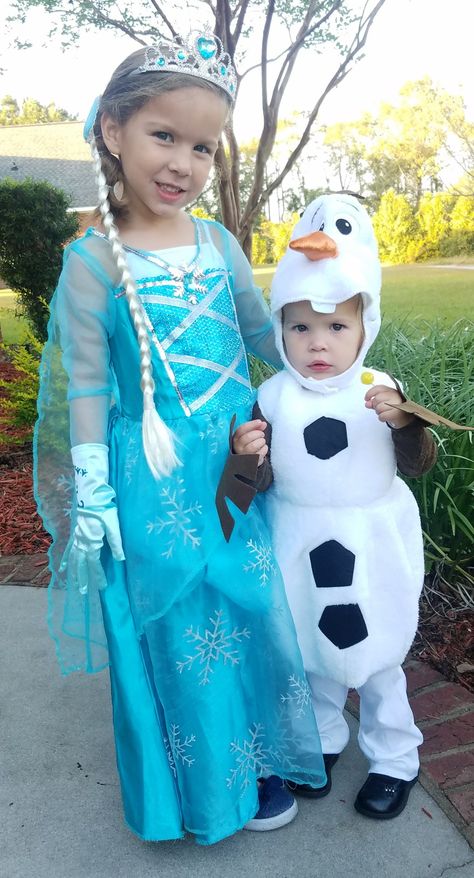 Elsa And Olaf Costume, Halloween Costumes For Siblings, Brother Sister Halloween Costumes, Olaf Halloween Costume, Elsa Halloween Costume, Sister Halloween Costumes, Sibling Halloween Costumes, Olaf Costume, Elsa And Olaf