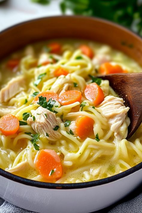 crack chicken noodle soup Chicken Noodle Soup Creamy, Chicken Noodle Soup With Rotisserie, Rotisserie Chicken Noodle Soup, Crock Pot Chicken Noodle Soup, Soup With Bacon, Chicken Noodle Soup Crock Pot, Cooking Projects, Soup Creamy, Creamy Chicken Noodle Soup