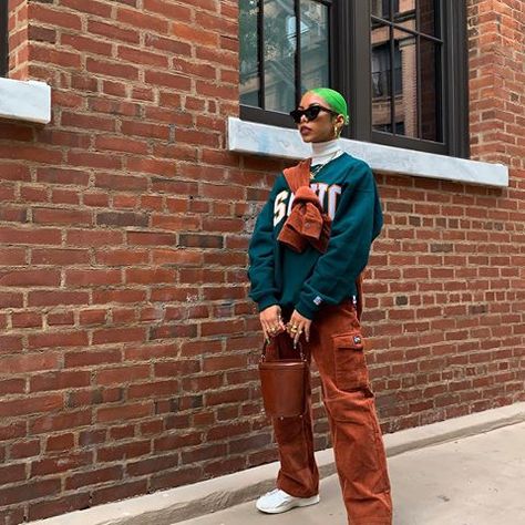 Outfit Ideas September, Orange Pants, Clothing Outfit Ideas, Dresses Outfits, Streetwear Fashion Women, Mode Inspo, Tomboy Fashion, Brown Orange, Fashion Killa