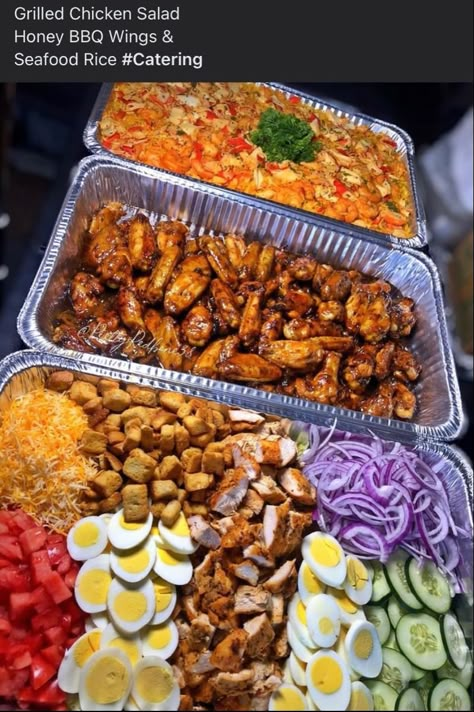 Dinner Ideas Party Meals, To Go Plates Food Ideas, Salad Bar Ideas Party, Color Party Food Ideas, Salad Bar Ideas Buffet, Baby Shower Food Black People, Food In Cups For Party, Boujee Brunch, Soul Food Catering