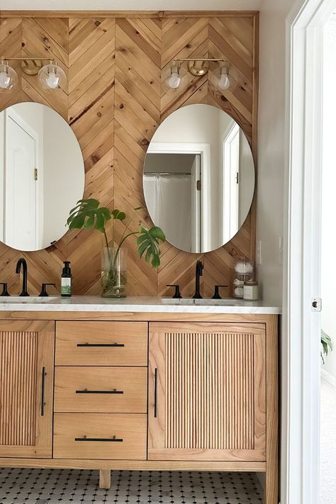 small organic bathroom ideas Small Bathroom Renovations Modern, Stain Banister, Bathroom Renovations Diy, Bathroom Renovations On A Budget, Banister Makeover, Island Height, Organic Bathroom Design, Modern Organic Bathroom, Renovations On A Budget