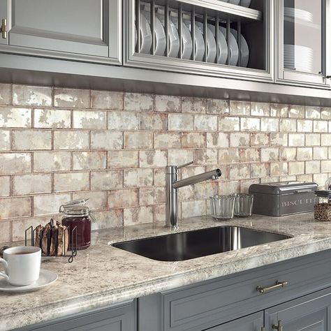 Rustic Kitchen Backsplash, Brick Backsplash Kitchen, Farmhouse Kitchen Backsplash, Kitchen Backsplash Designs, Backsplash Designs, Kitchen Tile, Kitchen Tiles Backsplash, Kitchen Redo, Ceramic Wall Tiles