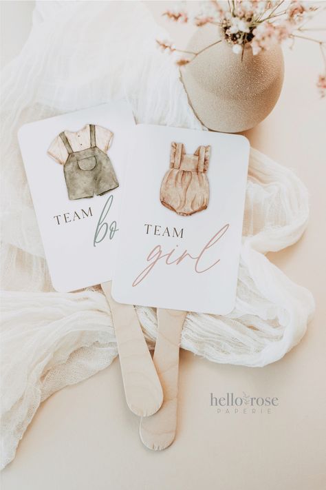 Team He or She Fans. Editable and printable!

#etsy #hellorosepaperie #teamboyorgirl #teamboyorteamgirl #teamheorshe #teamboyteamgirlideas #teamboygenderreveal #teamgirlgenderreveal #bohogenderrevealideas #genderrevealpartyideas #genderrevealideas #teamboyorgirlfans #whatwillbabybe #babyshowerideas #genderneutralbabyshowerideas #editabletemplatebabygenderreveal Guess Boy Or Girl Game, Gender Reveal Guessing Game, Team Boy Or Team Girl, Boho Gender Reveal, Guess The Gender, Ducky Baby Showers, Fan Favors, Gender Reveal Games, Boy Gender Reveal