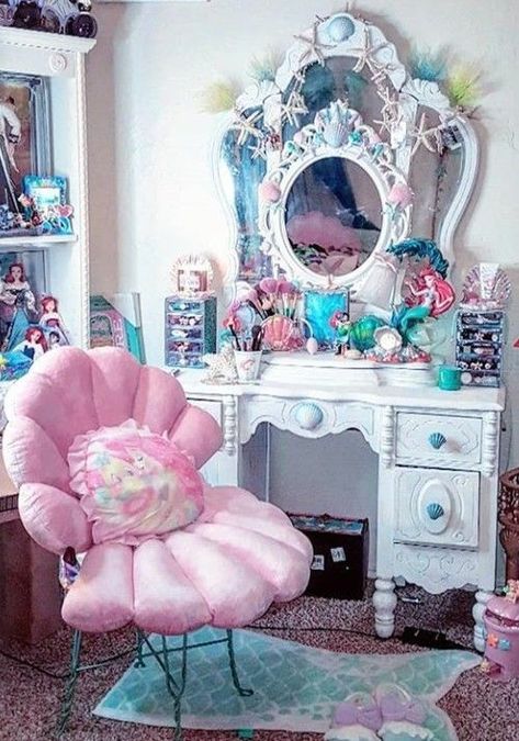 Mermaid Makeup Vanity Mermaid Vanity Ideas, Diy Mermaid Room Decor, Mermaid Bedroom Aesthetic, Mermaid Aesthetic Room, Mermaidcore Room, Mermaid Room Aesthetic, Mermaid Desk, Mermaid Vanity, Mermaid Themed Room