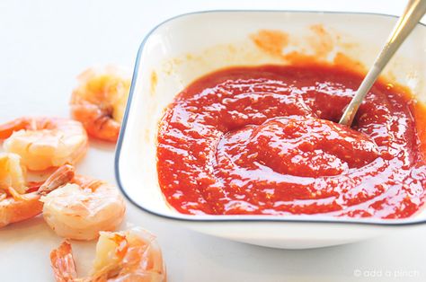 Shrimp Cocktail Sauce Recipe, Shrimp Cocktail Sauce, Cocktail Sauce Recipe, Sauce Cocktail, Marinade Sauce, Gravy Sauce, Cocktail Sauce, Easy Cocktails, Marinara Sauce