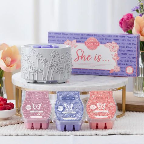 Scentsy’s Mother’s Day Collection celebrates motherhood in all forms with sweet and sentimental gifts perfect for mums and mother-figures. The full collection will be available 12 February, featuring decadent treats while supplies last! #scentedwax #ScentsyAllanton #ScentsyAromaLamps #ScentsyBallingry Scentsy Oils, Scentsy Buddy Clips, Red Mango, Candle Boutique, Scentsy Bar, Scentsy Consultant Ideas, Scent Warmers, Scentsy Business, Scentsy Party