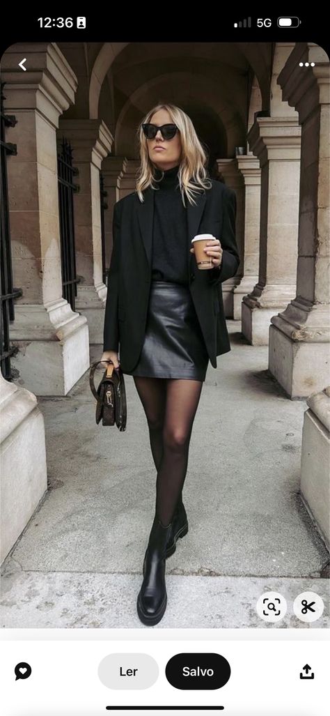 Formal No Heels Outfit, Sunday Evening Outfit, Business Casual Outdoor Outfit, Winter Skirt Fashion Outfits, Winery Black Outfit, New York Date Night Outfit Winter, Black Tshirt Outfit Women Classy, Styling Black Leather Mini Skirt, Evening Fall Outfits