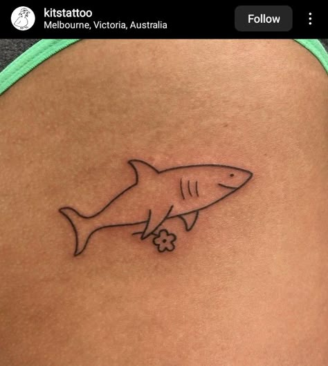 Cute Hammerhead Shark Tattoo, Shark Wave Tattoo, Shark Henna Designs, Cute Shark Tattoos For Women, Blacktip Reef Shark Tattoo, Shark Flash Tattoo, Shark Finger Tattoo, Dainty Shark Tattoo, Small Shark Tattoo Simple